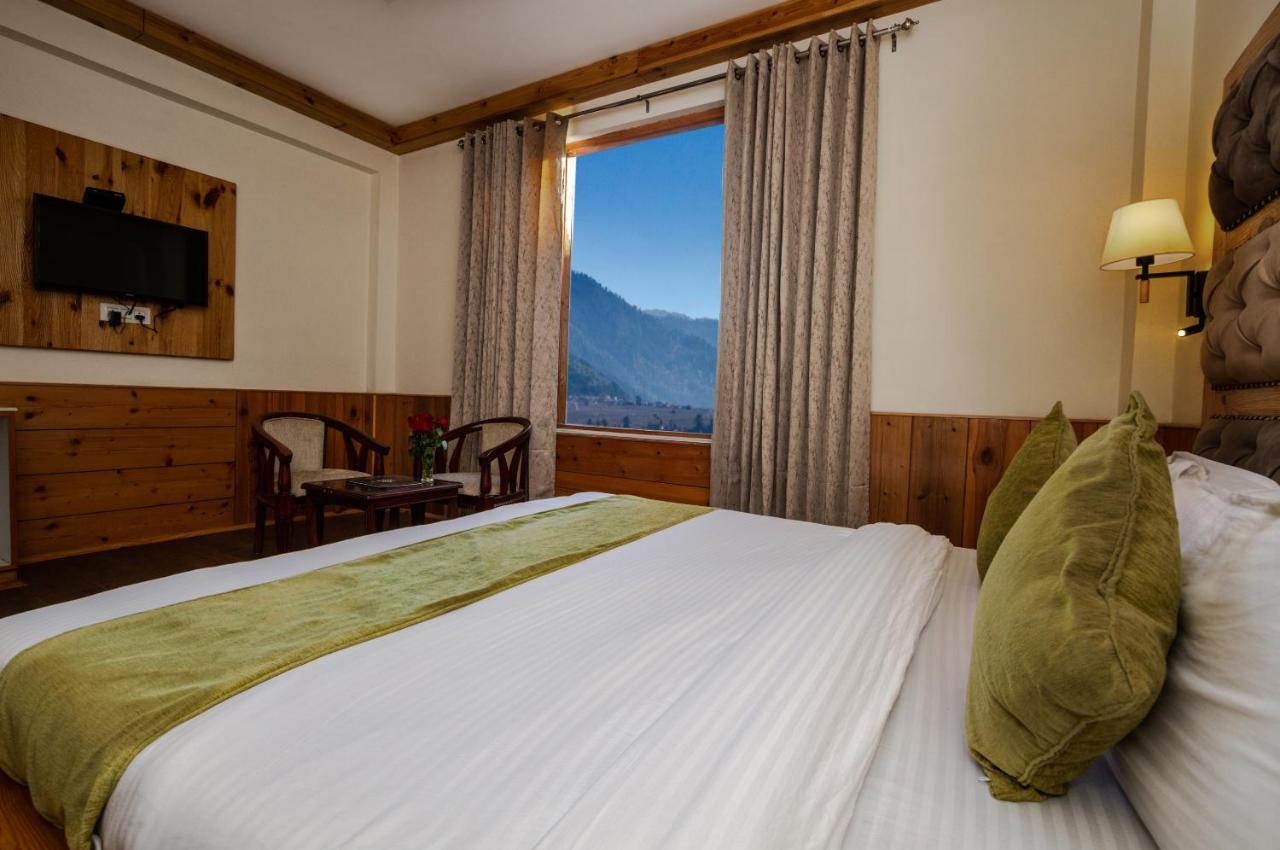 Vaibhav Regency Hotel Manāli Buitenkant foto