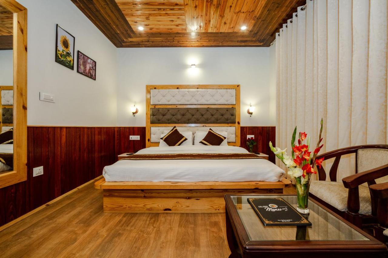 Vaibhav Regency Hotel Manāli Buitenkant foto